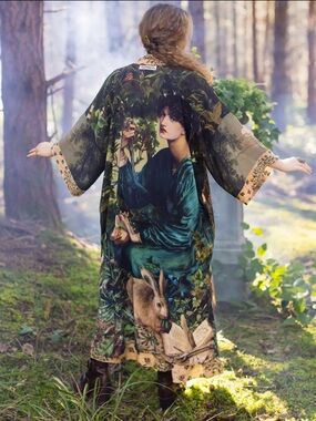 Market of Stars Bella Notte Opera Duster Rabbit Moon Kimono Robe NWT